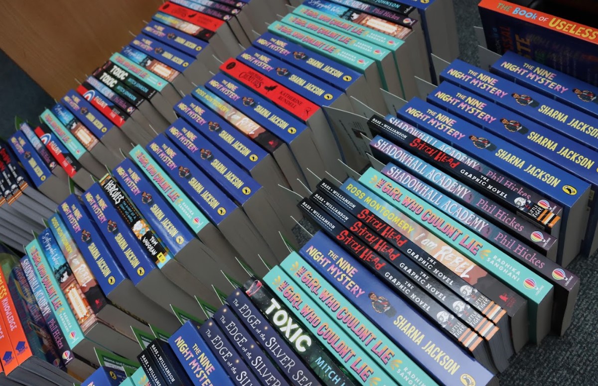 Bookbuzz gift books for Year 7